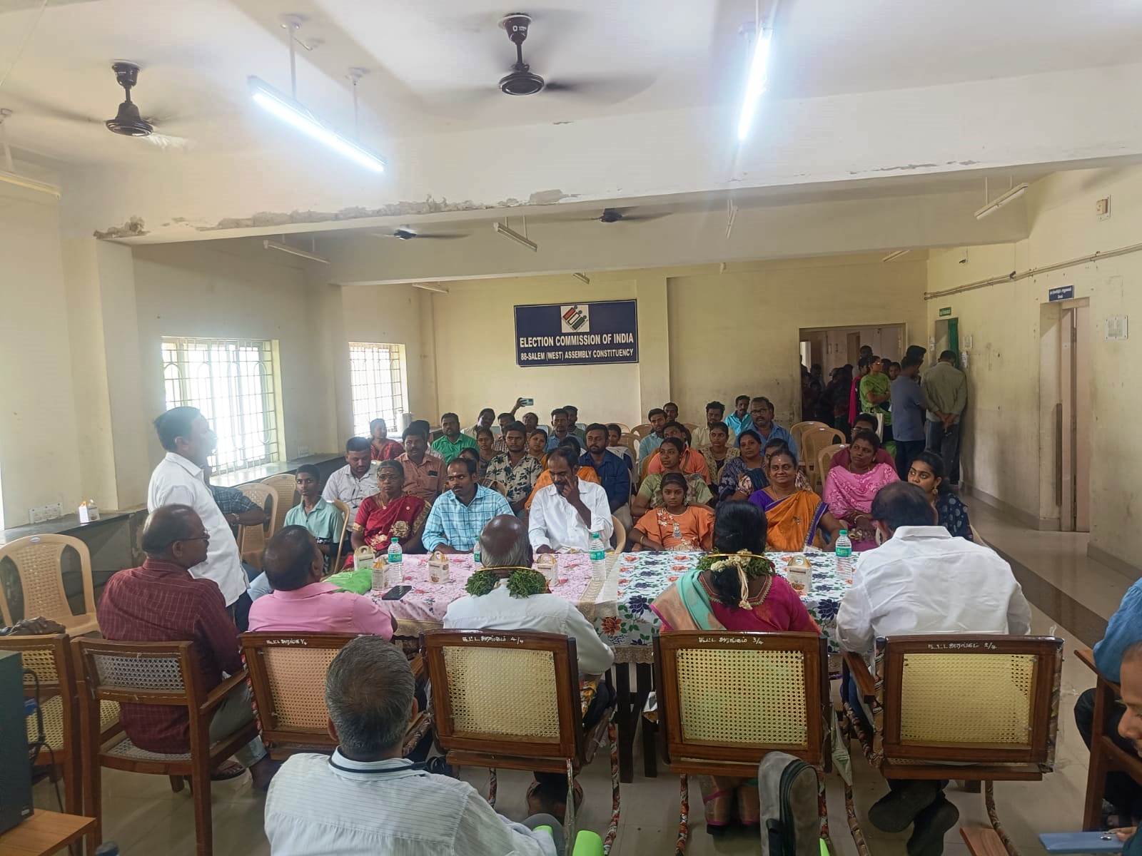 30.04.2024 - பணி நிறைவு பாராட்டு விழா திருமதி.தமிழரசி, துணை வட்டாட்சியர், திரு.சுப்ரமணி, மு.நி.வ.ஆ